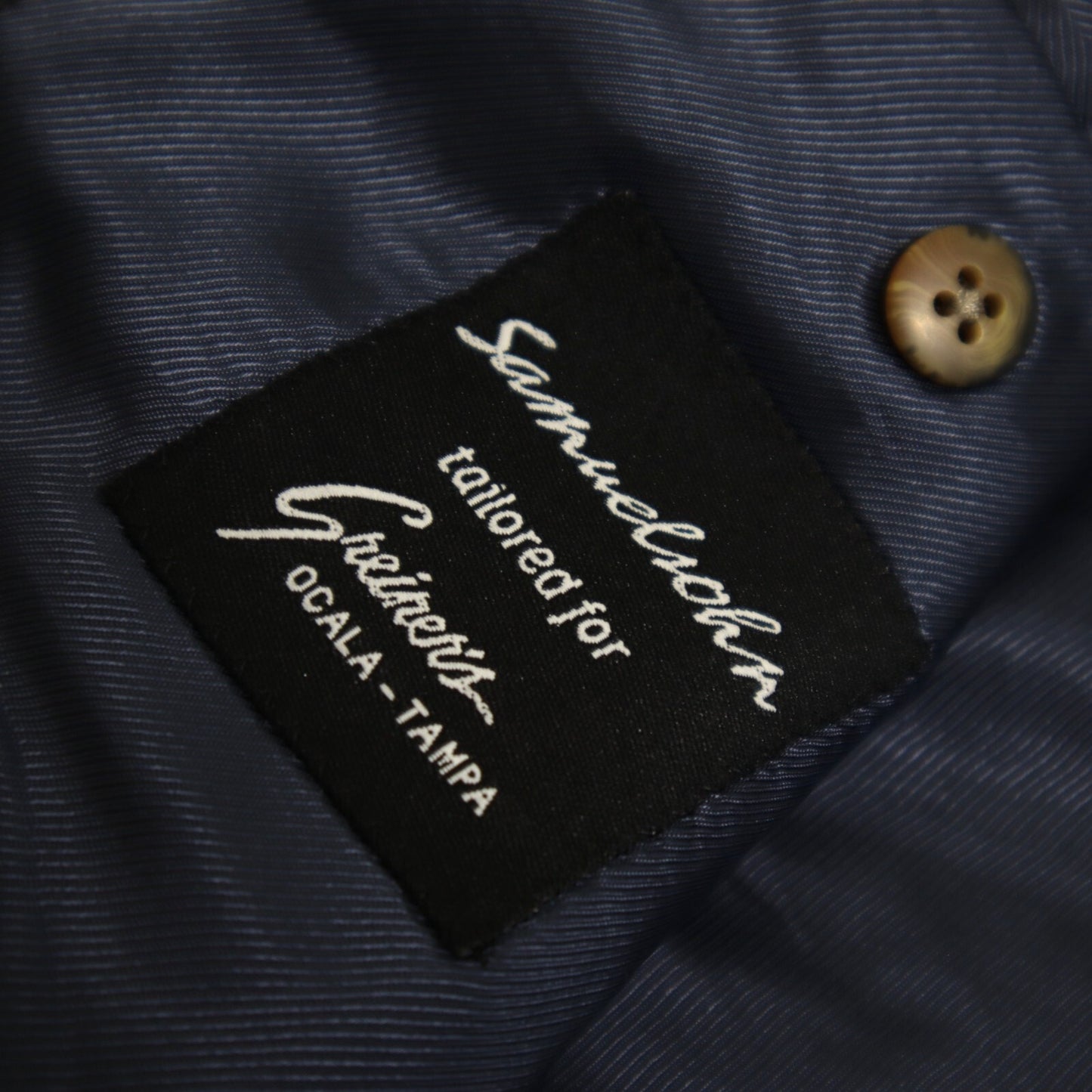 Samuelsohn 2 Piece Suit 44R Charcoal Pinstripe Como Full Canvas Super 120's Wool