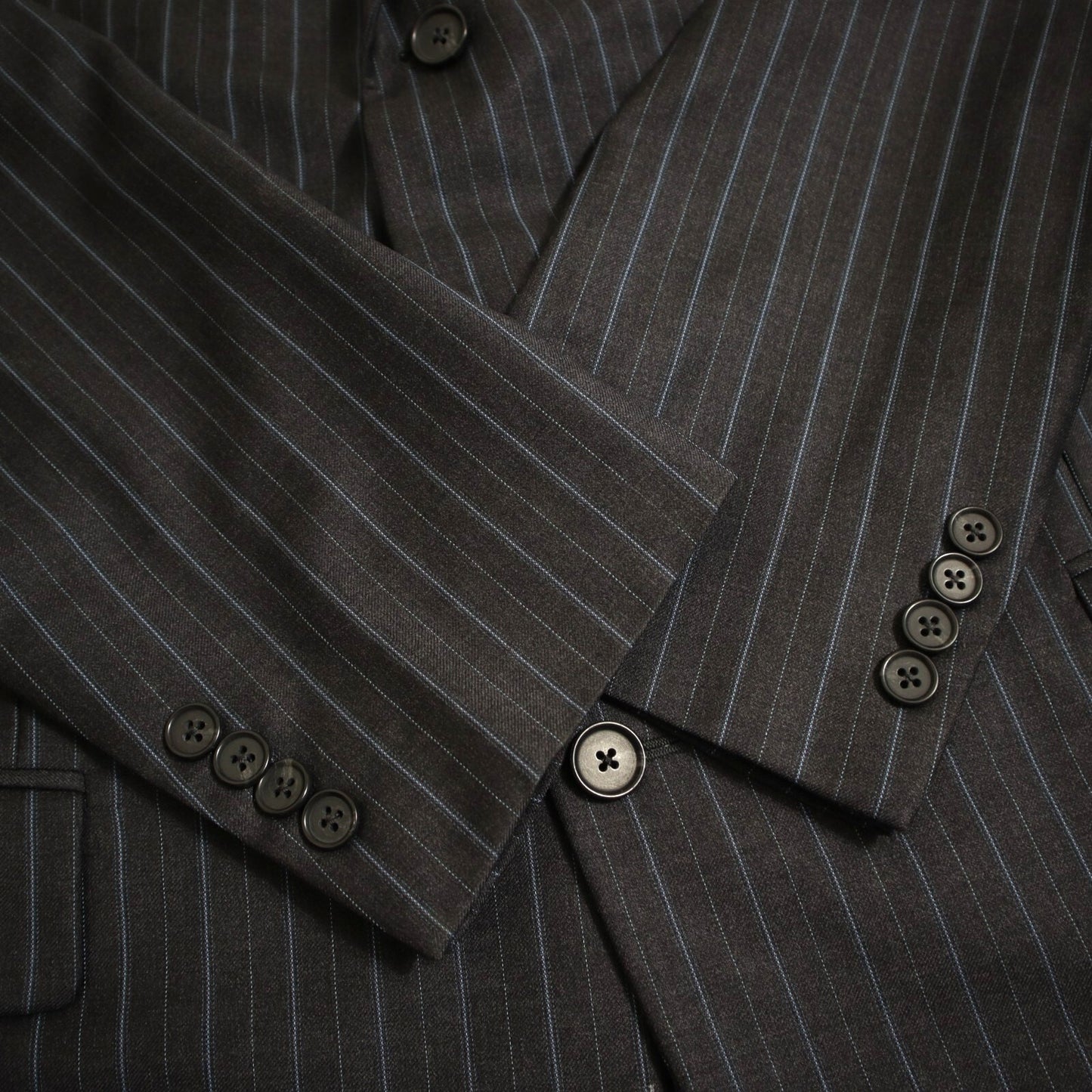 Samuelsohn 2 Piece Suit 44R Charcoal Pinstripe Como Full Canvas Super 120's Wool