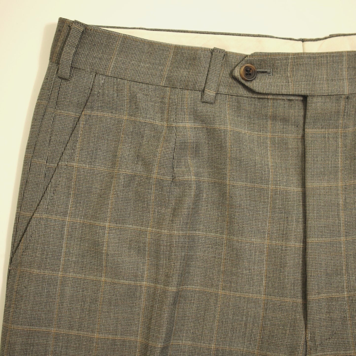 Tailored Samuelsohn 2 Piece Suit 42R Gray Windowpane Super 120s Wool Double Vent