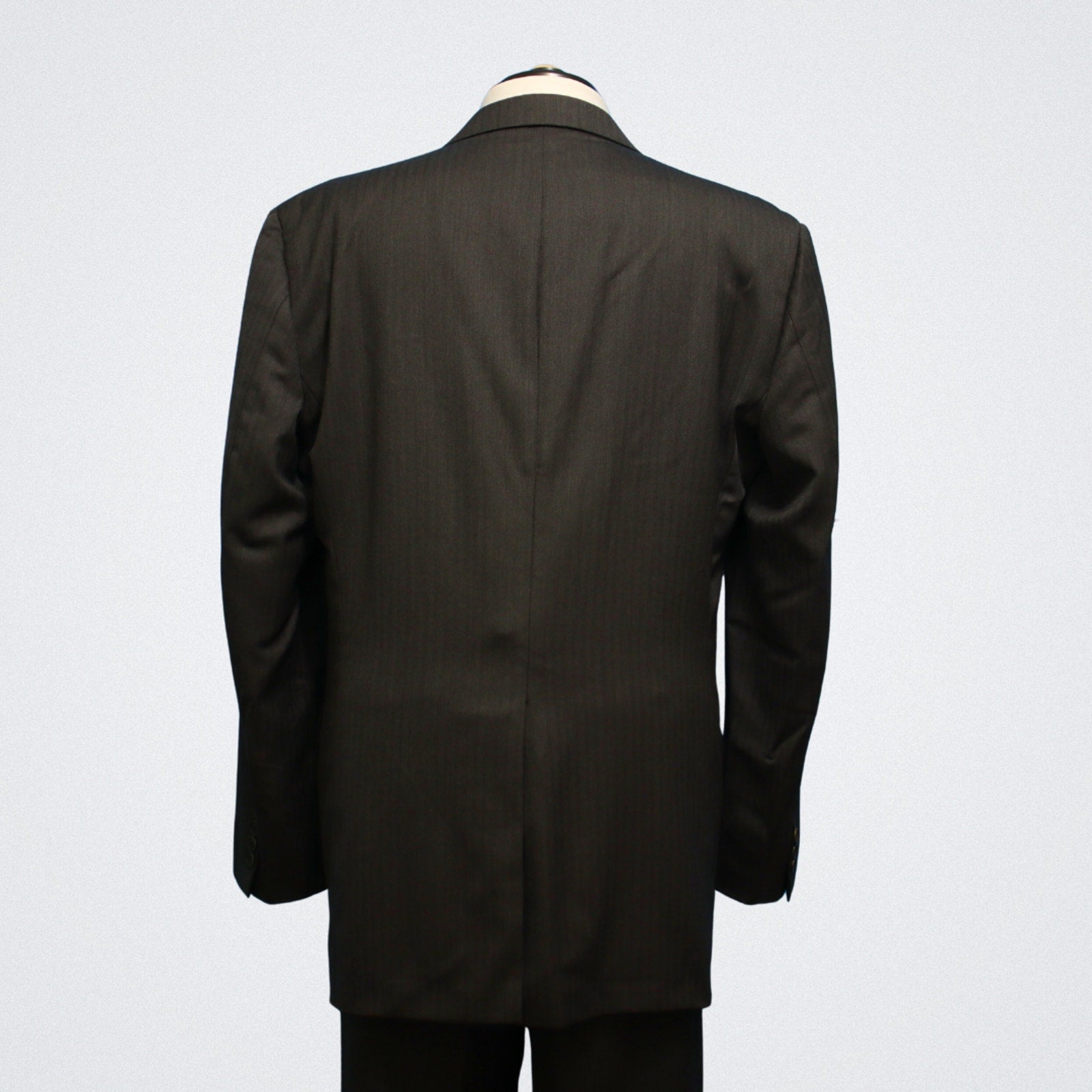 Brooks Brothers Madison X Saxxon 2 Piece Suit 44L Charcoal Tonal Herringbone Pleated Back