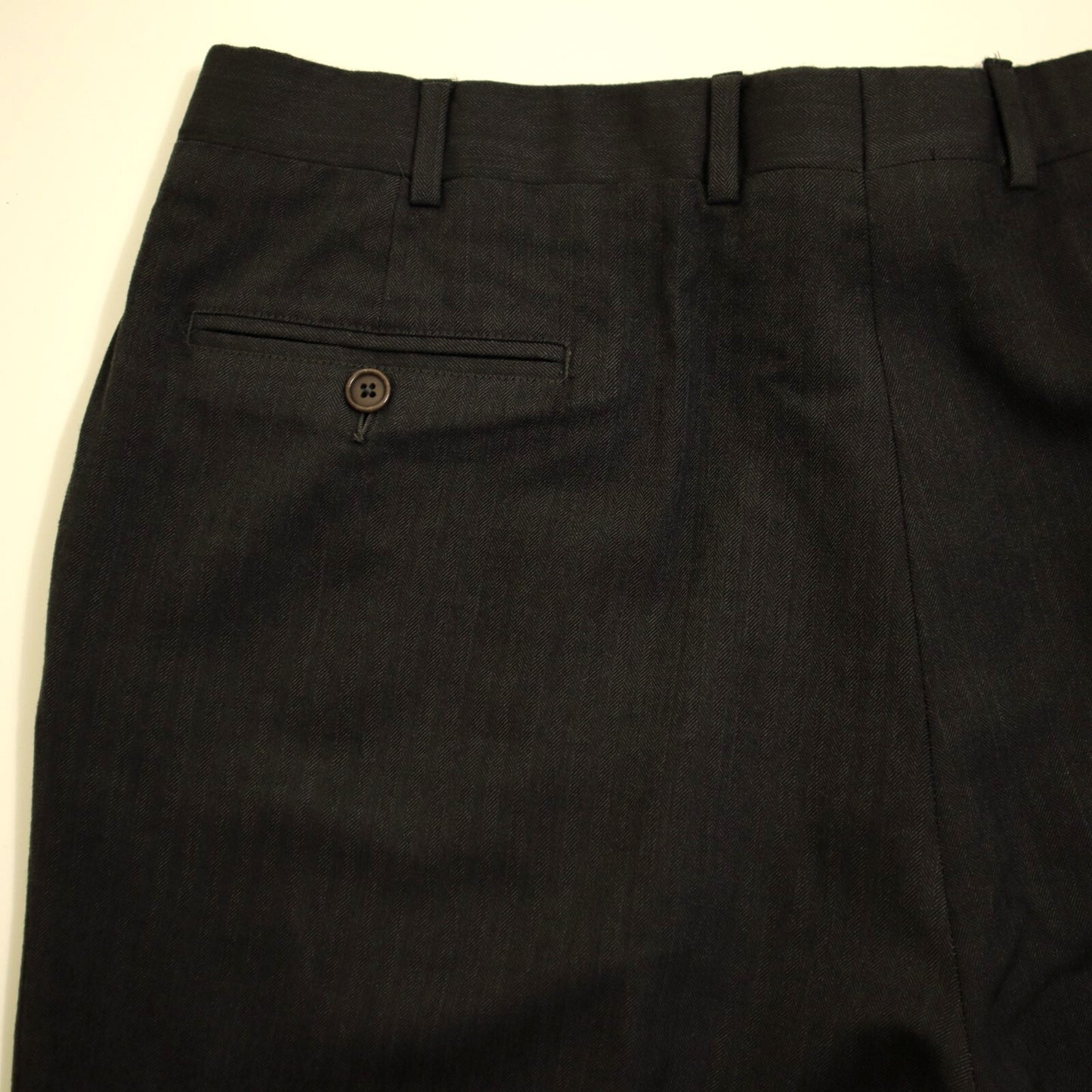 Brooks Brothers Madison X Saxxon 2 Piece Suit 44L Charcoal Tonal Striped Herringbone Pleated