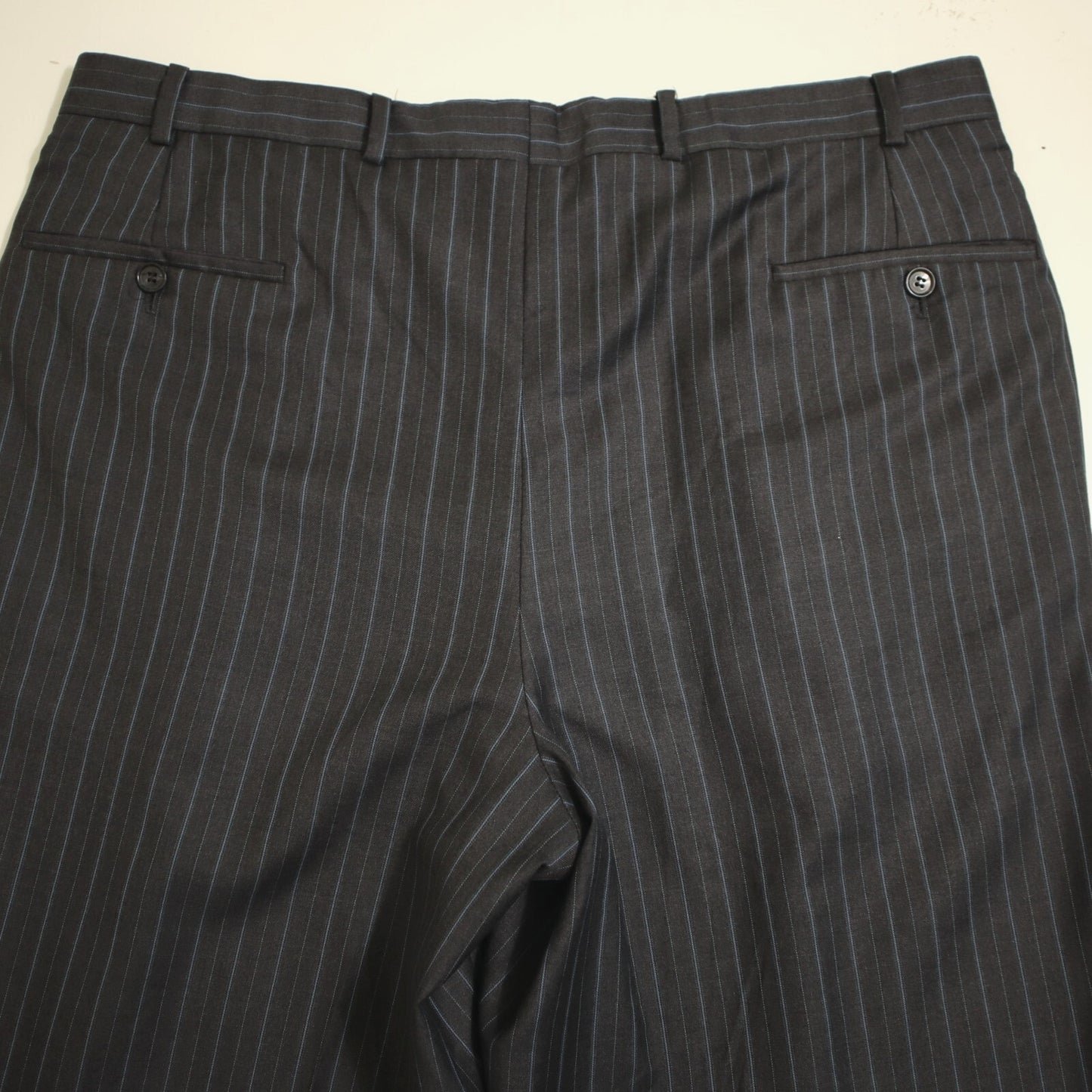 Samuelsohn 2 Piece Suit 44R Charcoal Pinstripe Como Full Canvas Super 120's Wool