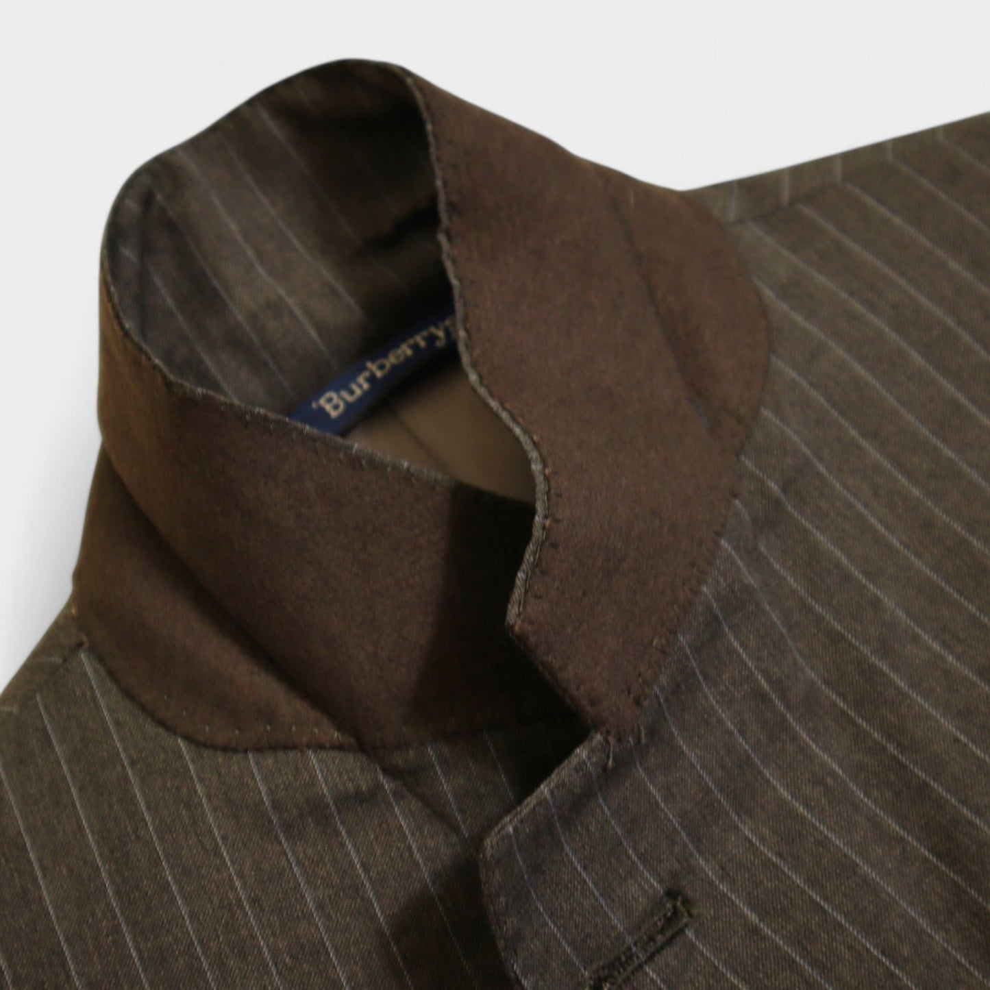 Burberrys 2 Piece Suit 42L Gray Pinstripe Super 100s Wool Pleated 3 Button